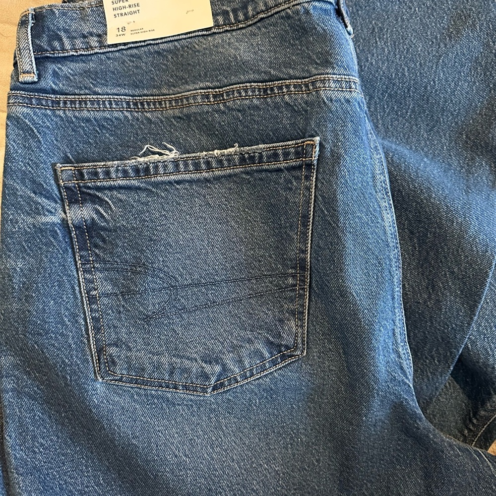 American Eagle Outfitters Women's High Rise Blue Jeans